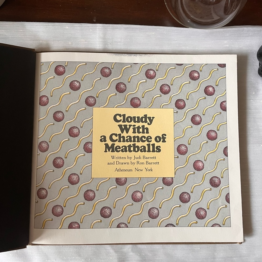 Vintage Copy of Cloudy With a Chance of Meatballs Judi Barrett Illustrated 1978